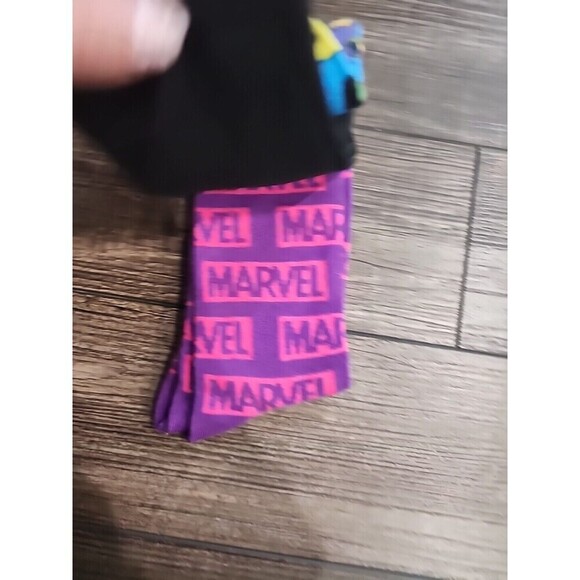 WOW! Funko Pop Marvel The Infinity Saga Neon 3 pk Women’s Socks - Picture 2 of 4